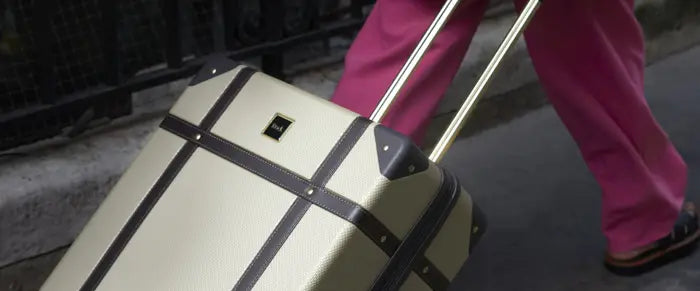 Hard Shell Luggage and Suitcases